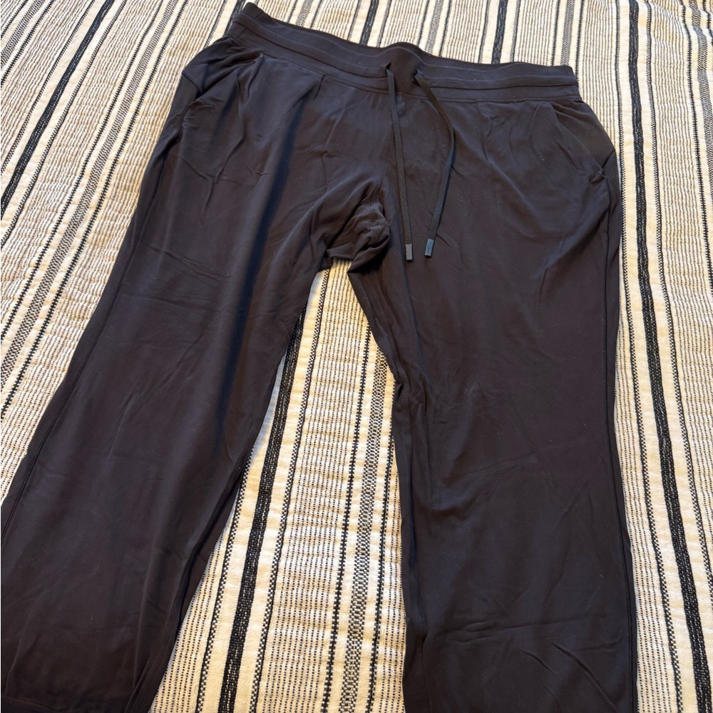 Lululemon joggers